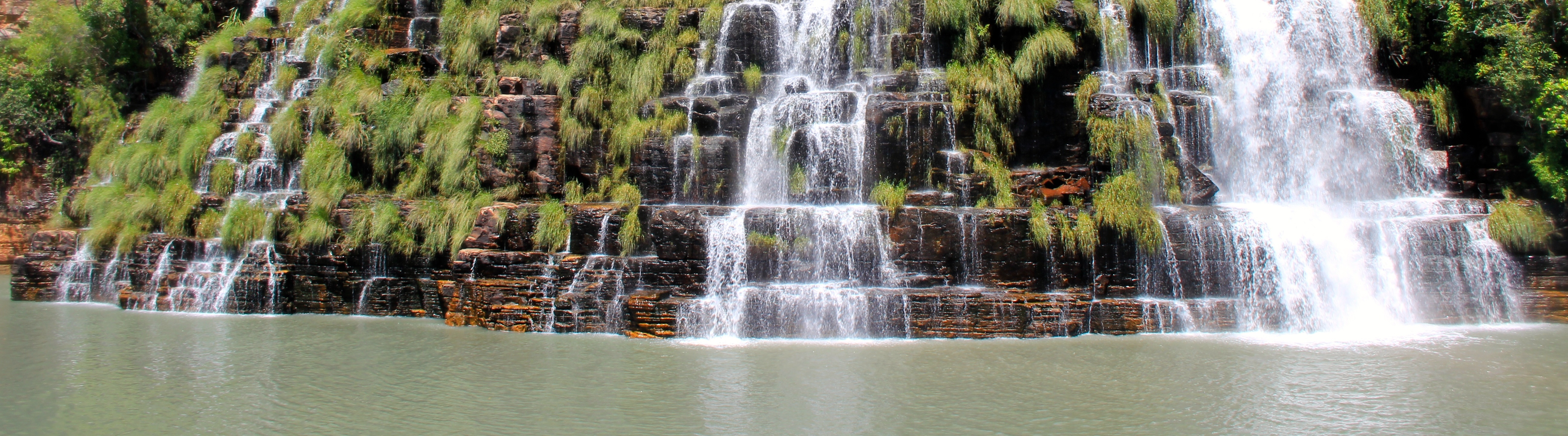 Waterfall, Lady M